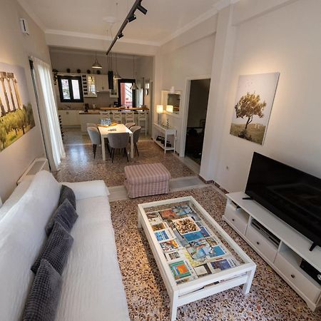 The Mansion - Kalamata Mediterranean Villas Dış mekan fotoğraf